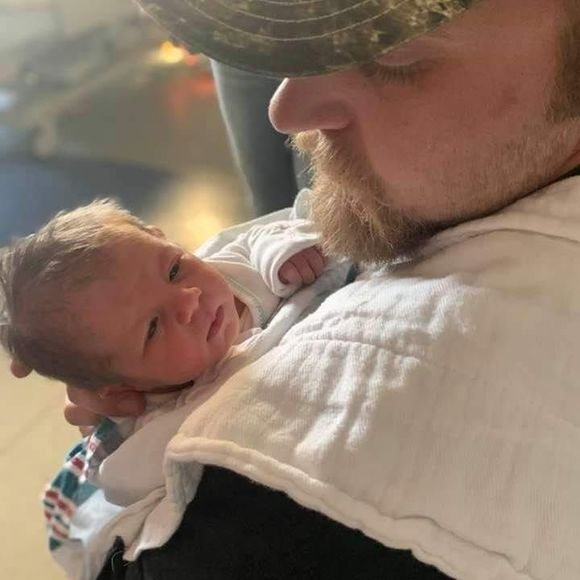 Meet your Posher, Chris - Picture 1 of 1